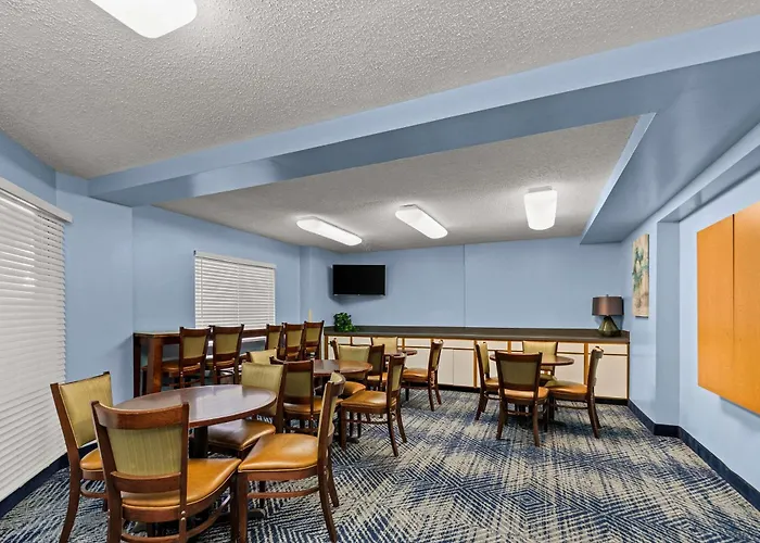 Suburban Studios Sterling - Washington Dulles