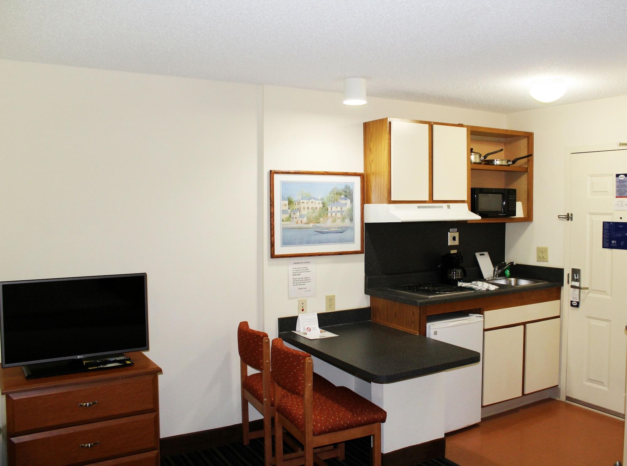 Suburban - Washington Dulles 2* Sterling