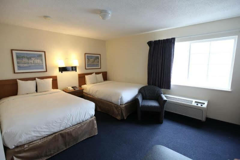 Hotel Suburban - Washington Dulles